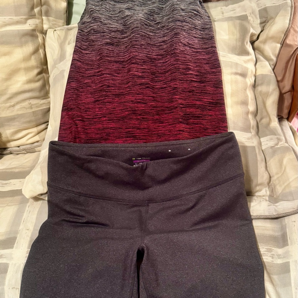 GAIAM pink and gray hombre tank and Gray Leggings